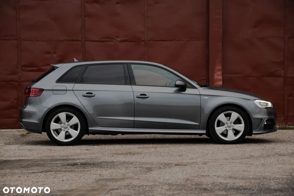 Audi A3 Sportback 1.6 TDI (clean diesel) S tronic S line Sportpaket - 7