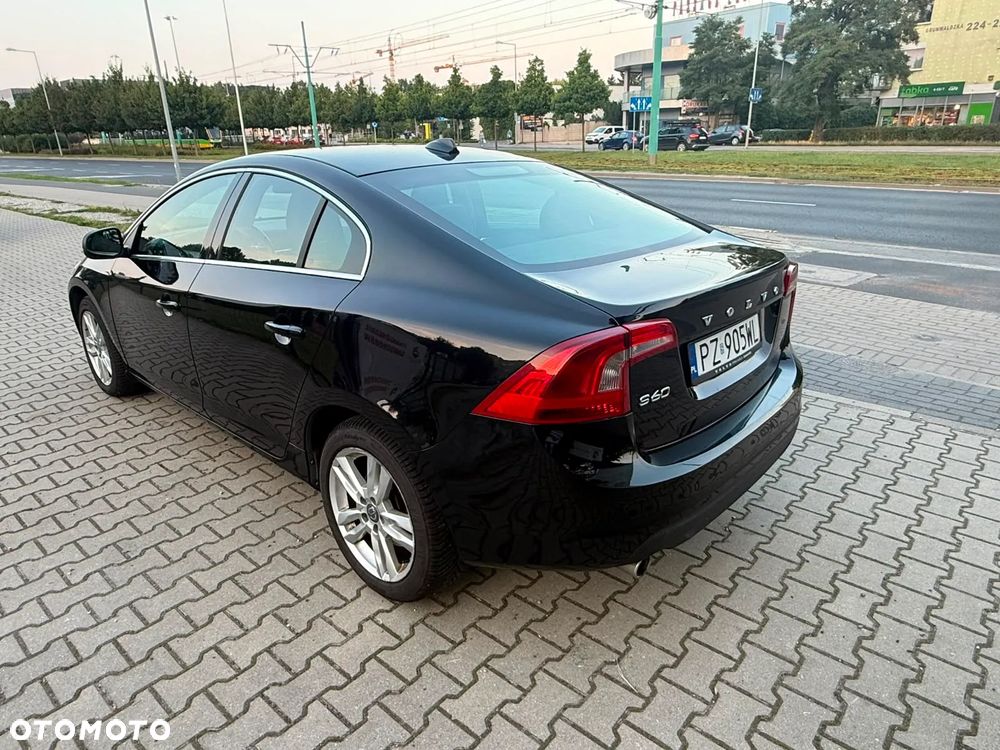 Volvo S60 D3 Business Edition - 4
