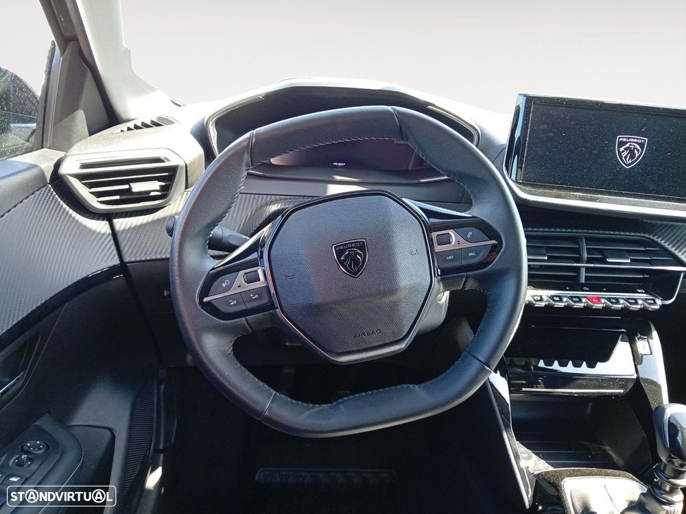 Peugeot 208 1.2 PureTech Allure - 12