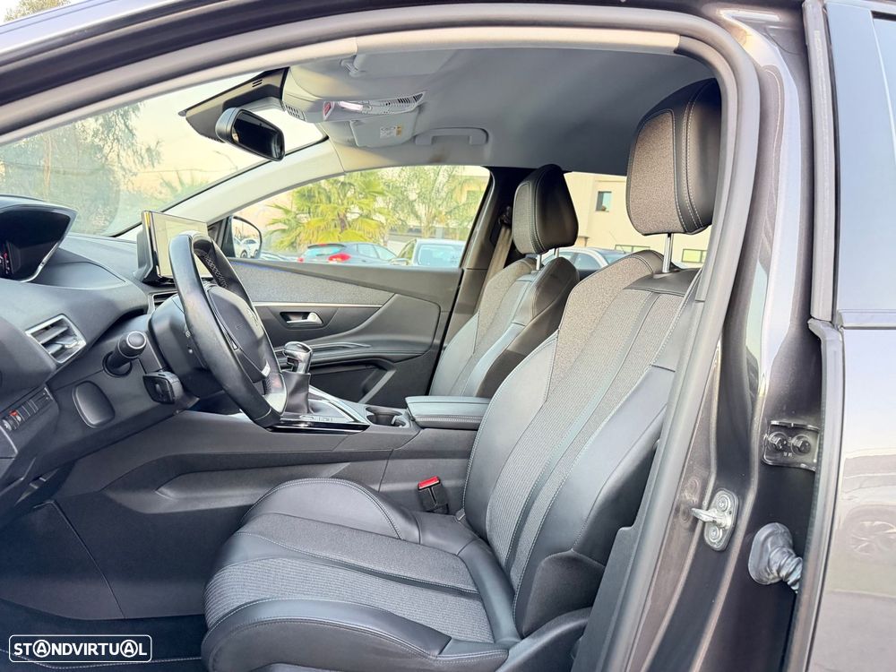 Peugeot 3008 1.5 BlueHDi Allure - 27