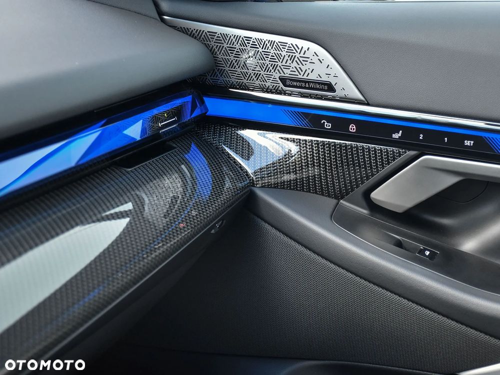 BMW M5 PHEV - 14