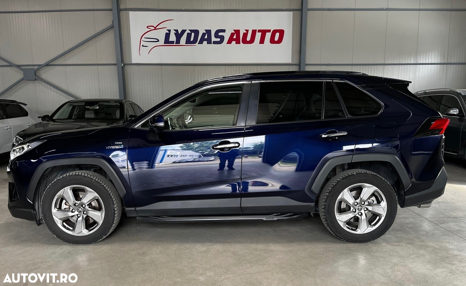 Toyota RAV4 2.5 4x4 Hybrid Lounge - 2