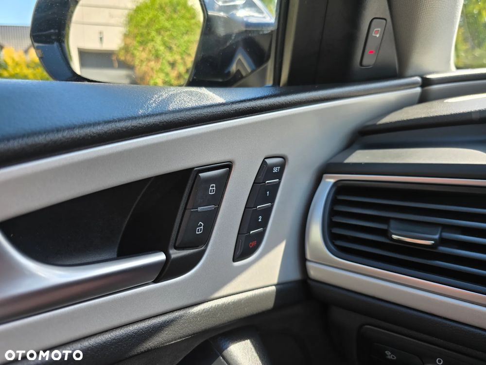 Audi A6 Avant 3.0 TDI S tronic - 26