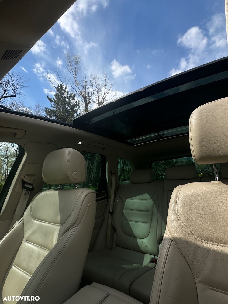 Volkswagen Touareg 3.0 V6 TDI BMT Terrain Tech - 25