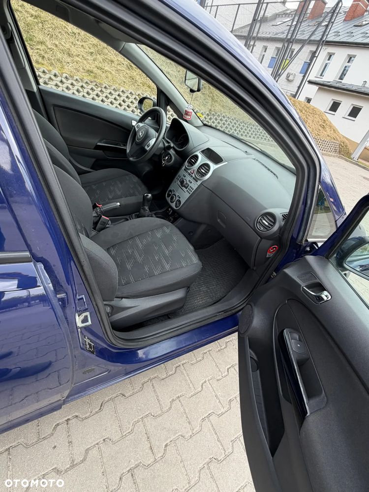 Opel Corsa 1.2 16V Enjoy - 12