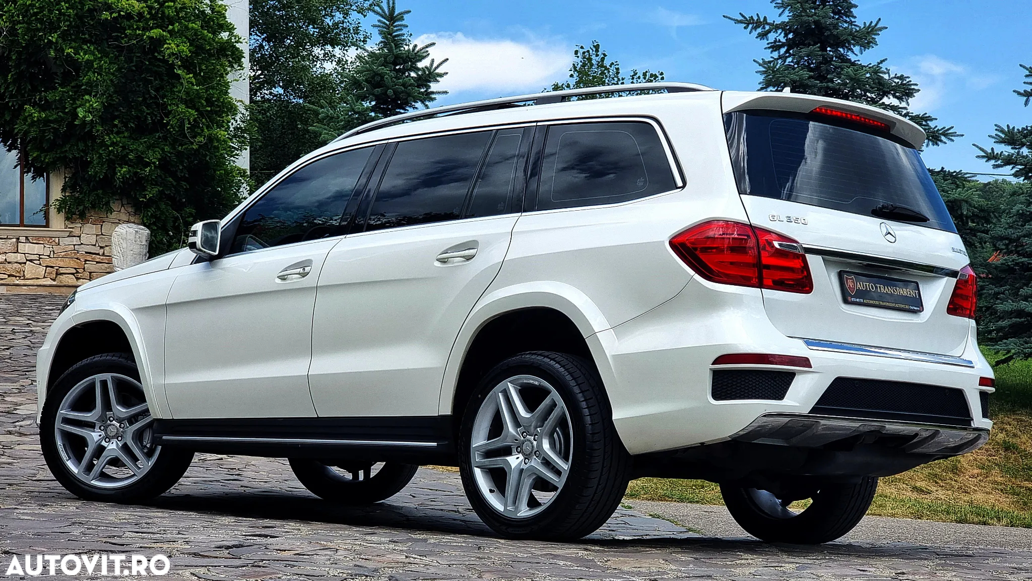 Mercedes-Benz GL 350 4MATIC BlueTec Aut. - 32