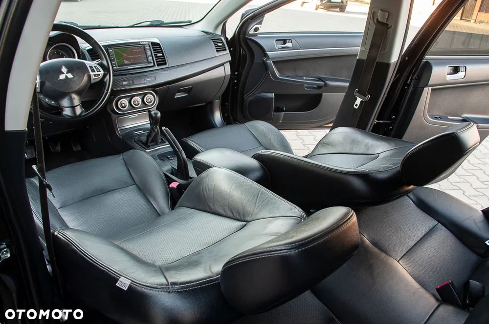 Mitsubishi Lancer 1.8 Instyle NAVI - 24