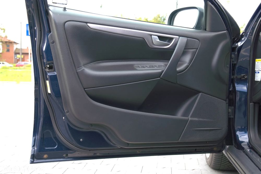 Volvo V70 - 28
