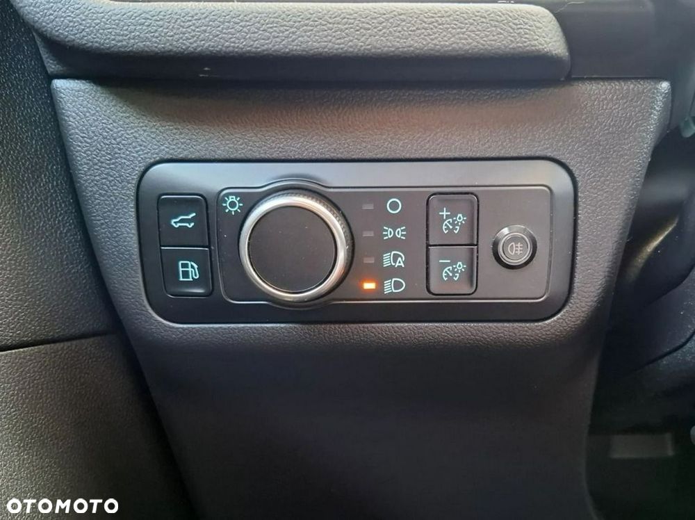 Ford Kuga 2.5 Duratec FHEV 4x4 ST-LINE X - 21