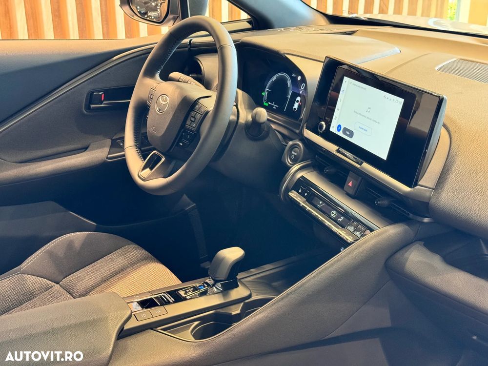 Toyota C-HR 1.8 HEV 140 CP 4x2 CVT Dynamic - 21