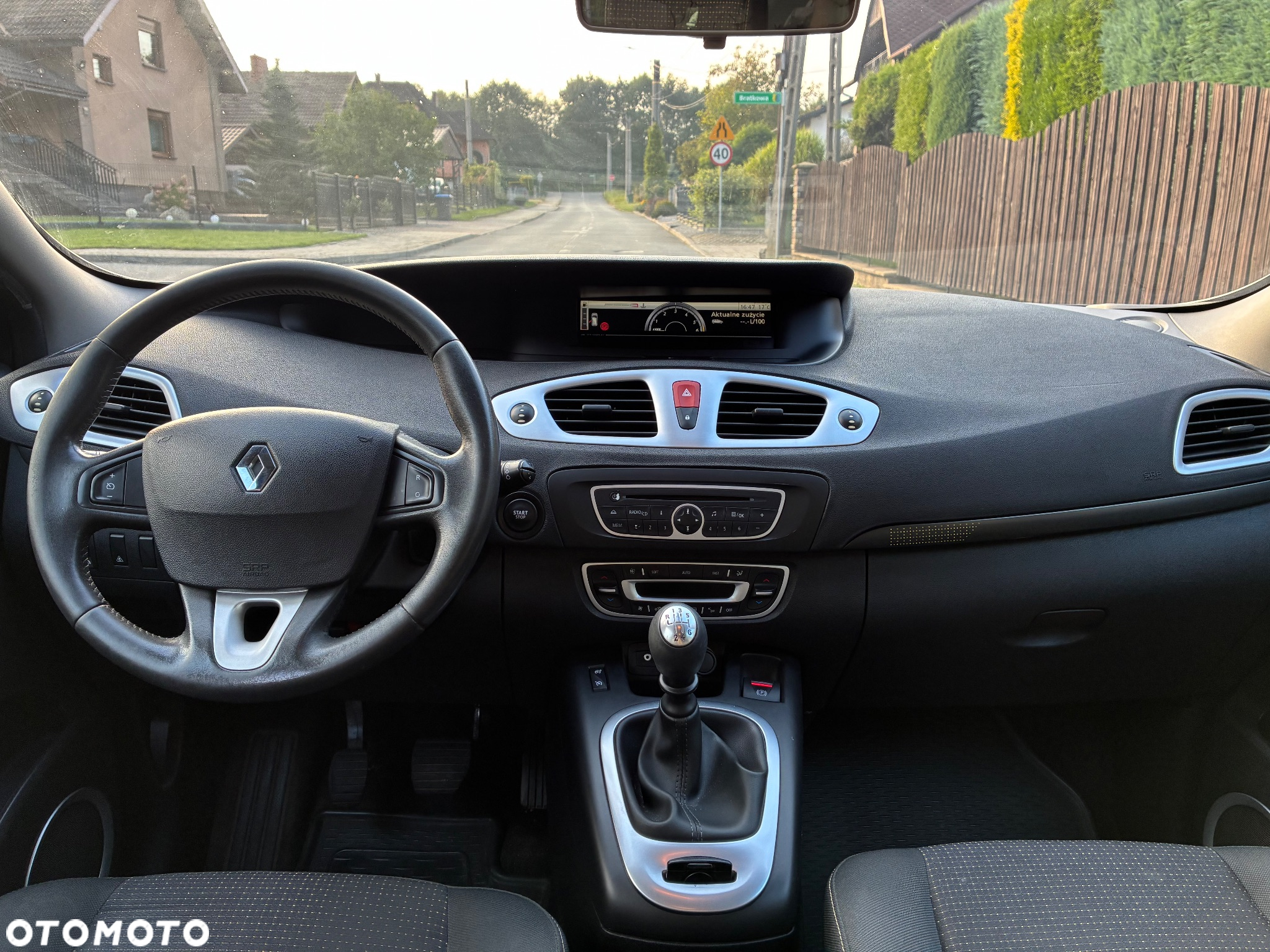 Renault Scenic - 7