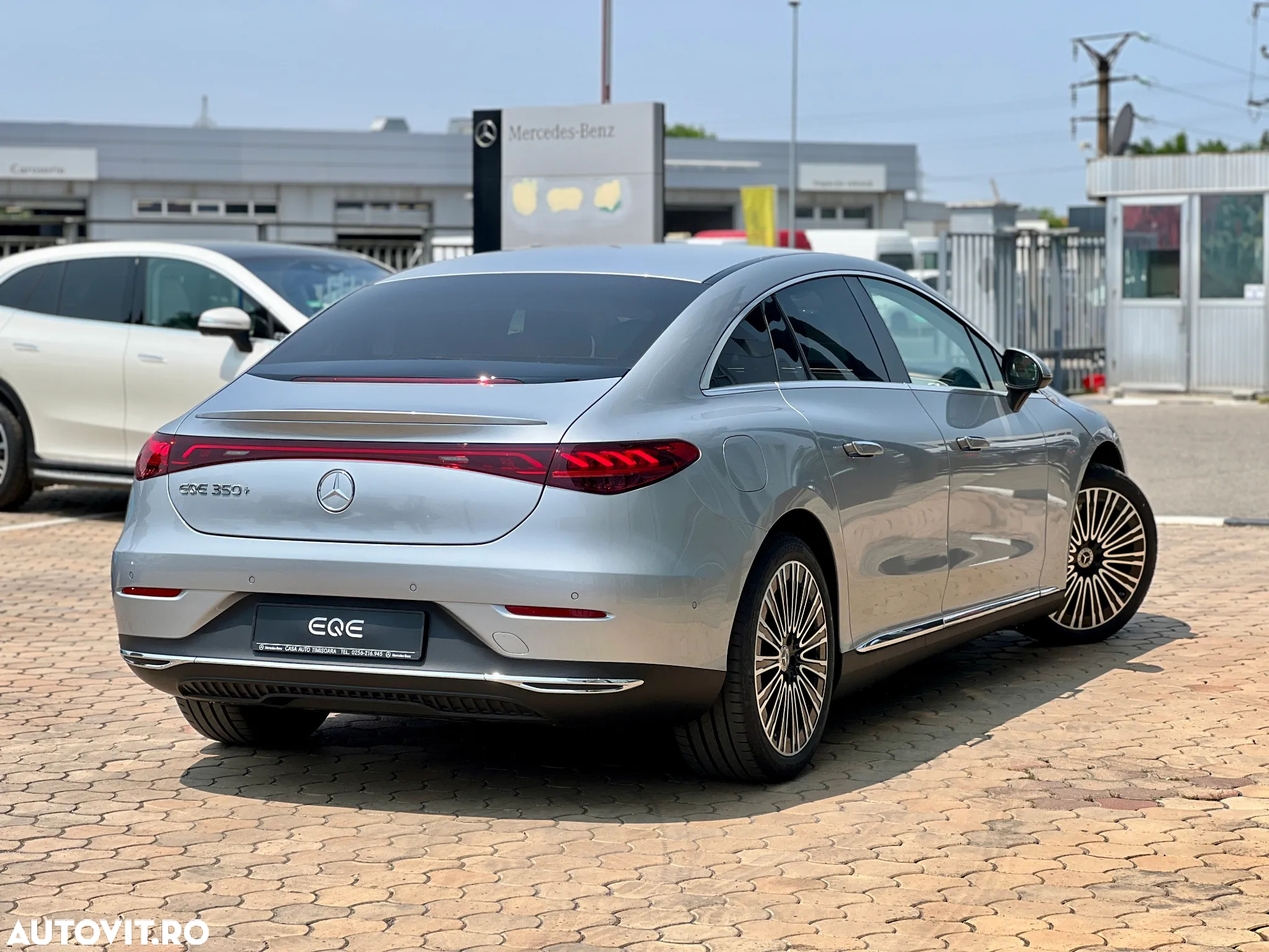 Mercedes-Benz EQE 350+ - 5
