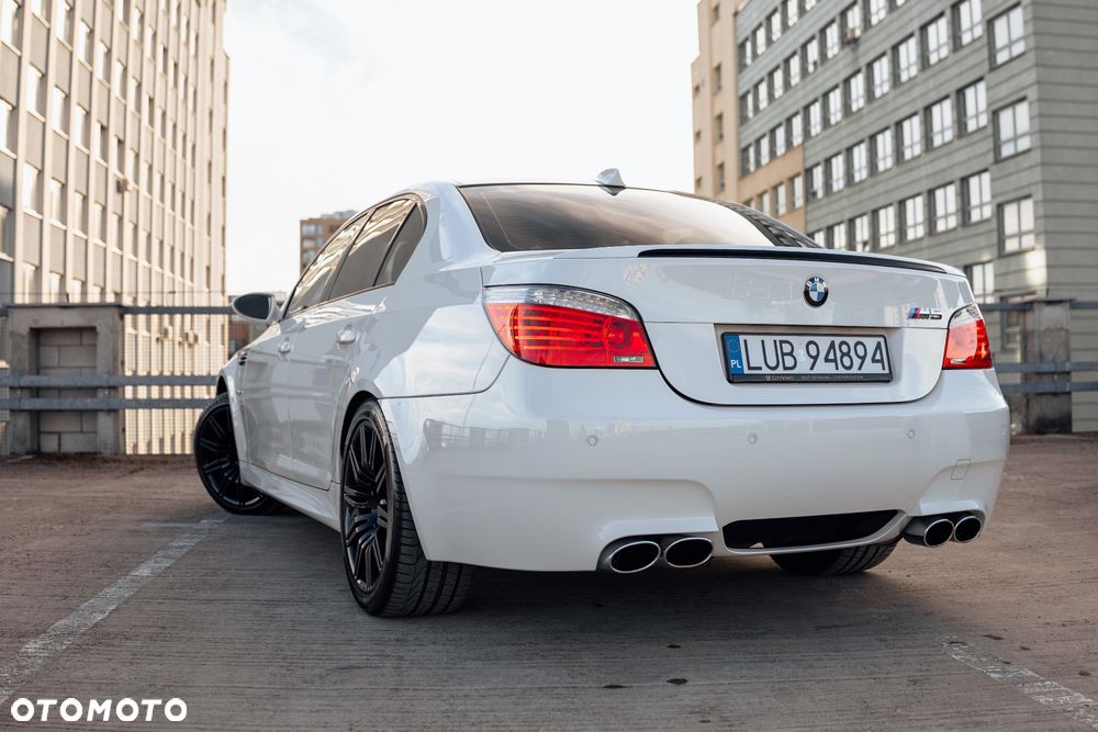 BMW M5 - 11