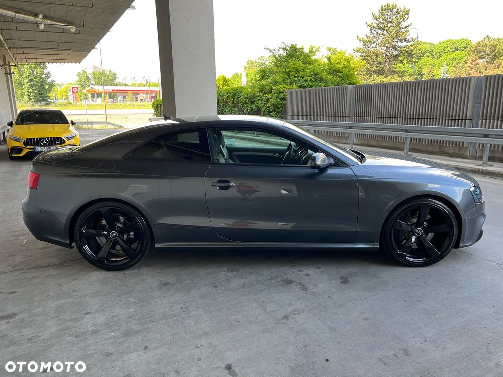 Audi RS5 Coupé Standard - 5