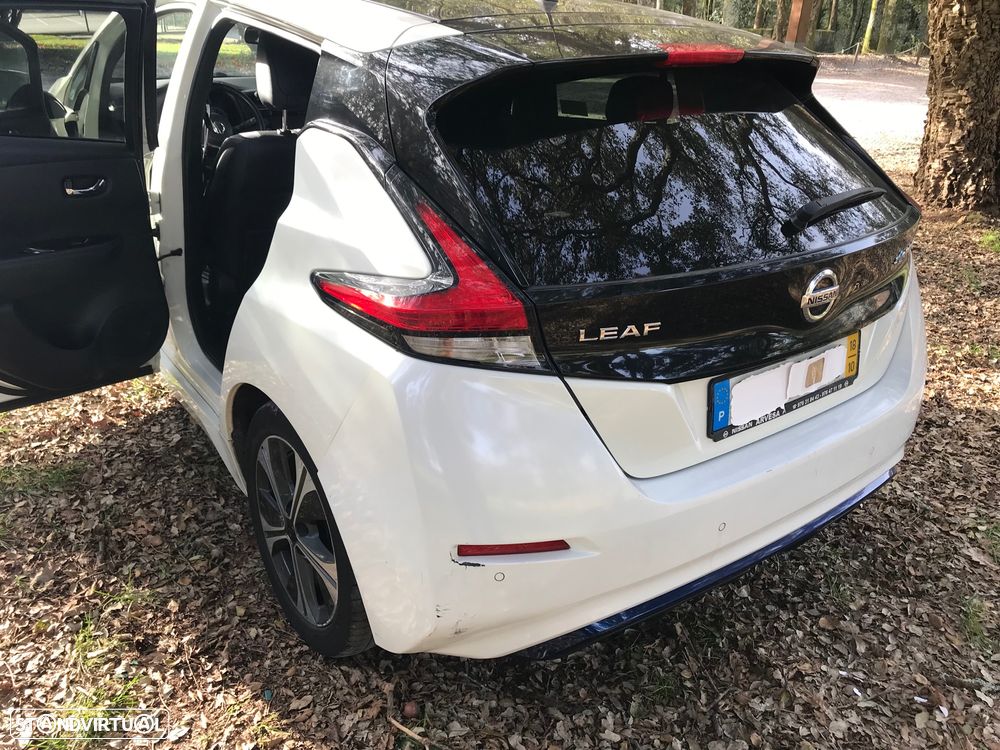 Nissan Leaf 40 kWh Tekna - 7