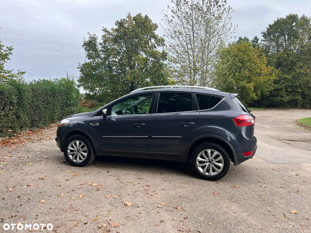 Ford Kuga 2.0 TDCi 4WD Titanium - 25