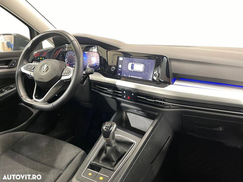 Volkswagen Golf 1.5 TSI ACT Life - 9