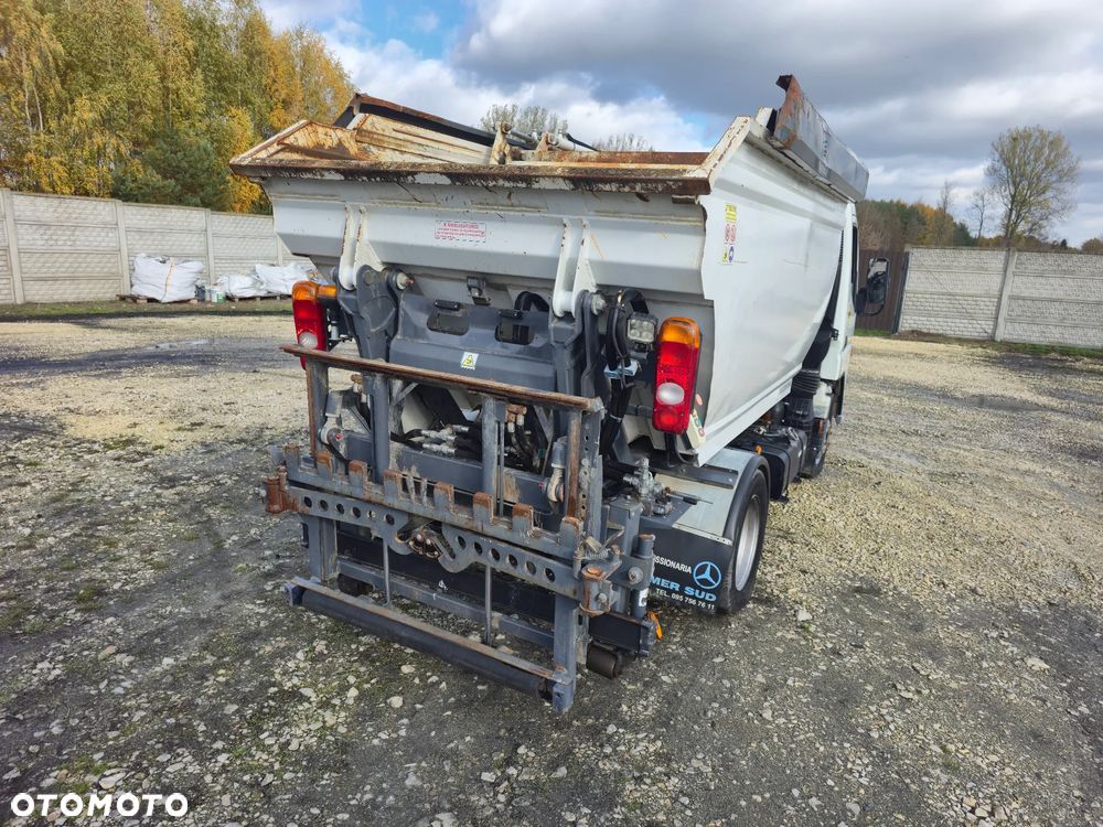 Mitsubishi CANTER FUSO - 8