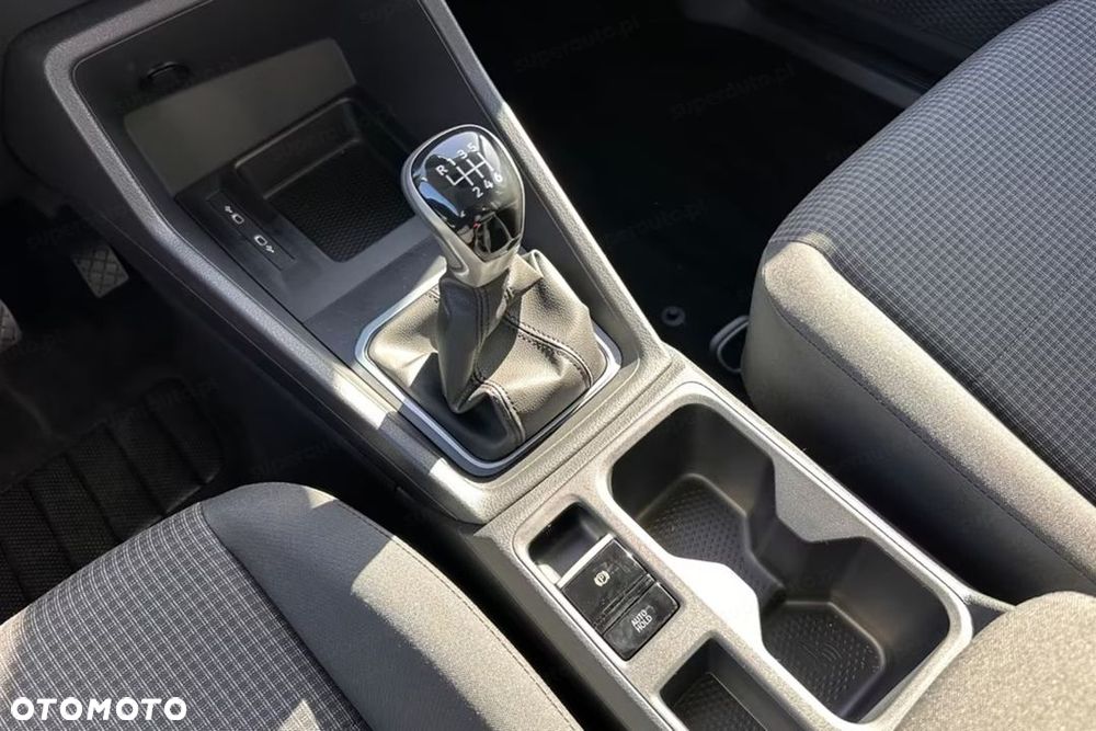 Volkswagen Caddy - 12