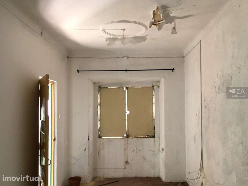 Moradia de tipologia T3 com 55m², situada em Cunheira, Alter do Chão - Grande imagem: 3/15