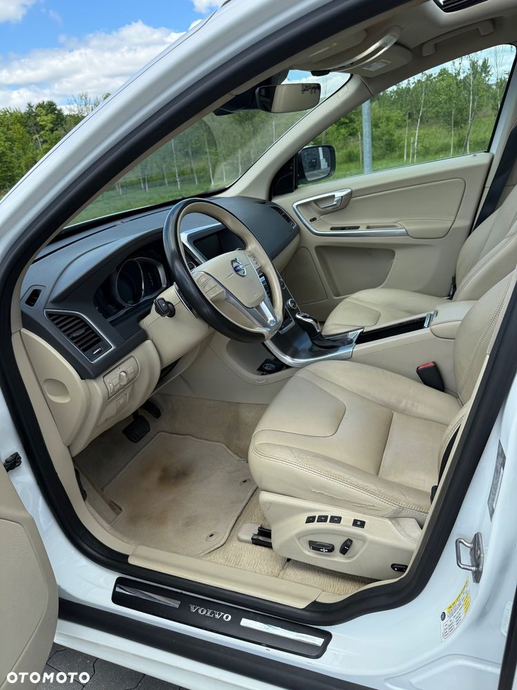 Volvo XC 60 T6 AWD Momentum - 7