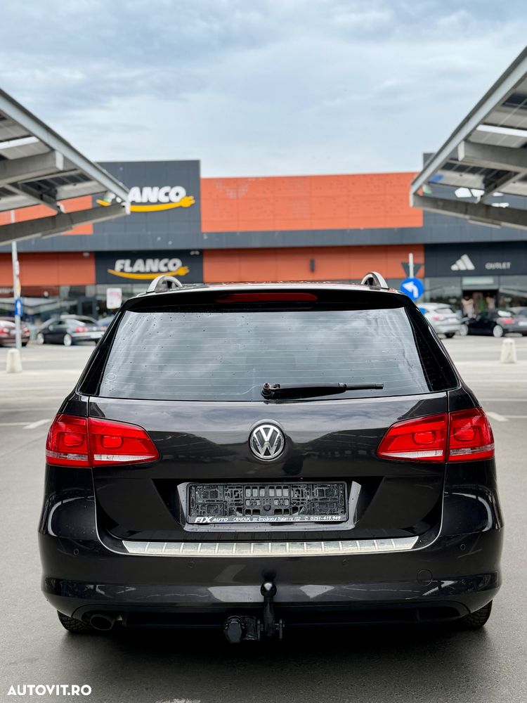 Volkswagen Passat 1.6 TDI DPF BlueMotion Technology Comfortline - 6
