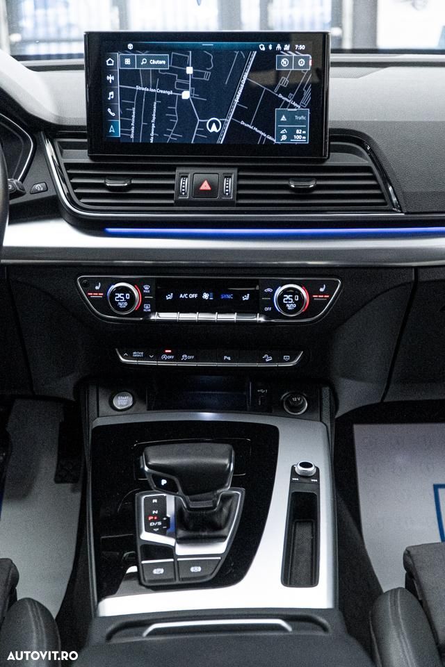 Audi Q5 2.0 40 TDI quattro S tronic Sport - 4