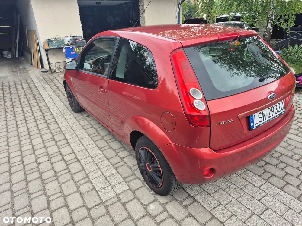 Ford Fiesta 1.3 - 5