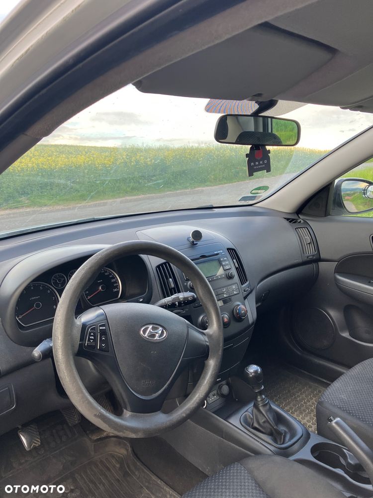 Hyundai i30 1.4 Base - 6