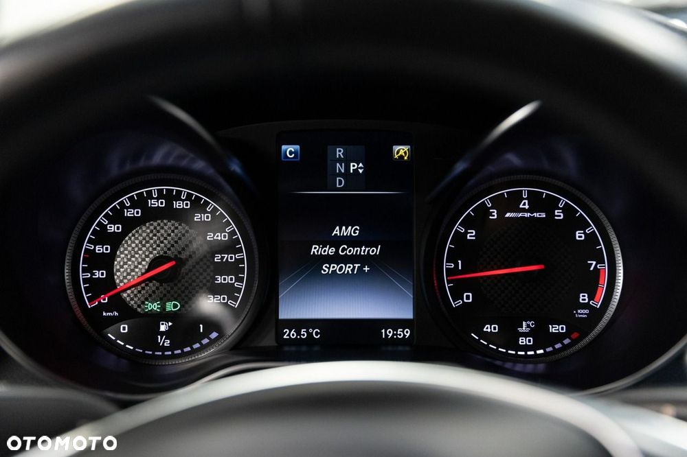 Mercedes-Benz Klasa C AMG 63 AMG Speedshift MCT 9G - 39