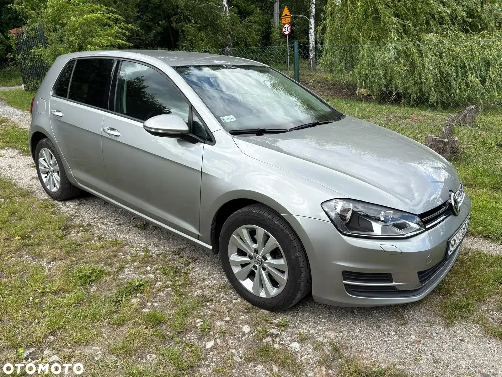 Volkswagen Golf 1.2 TSI BlueMotion Technology Comfortline - 2