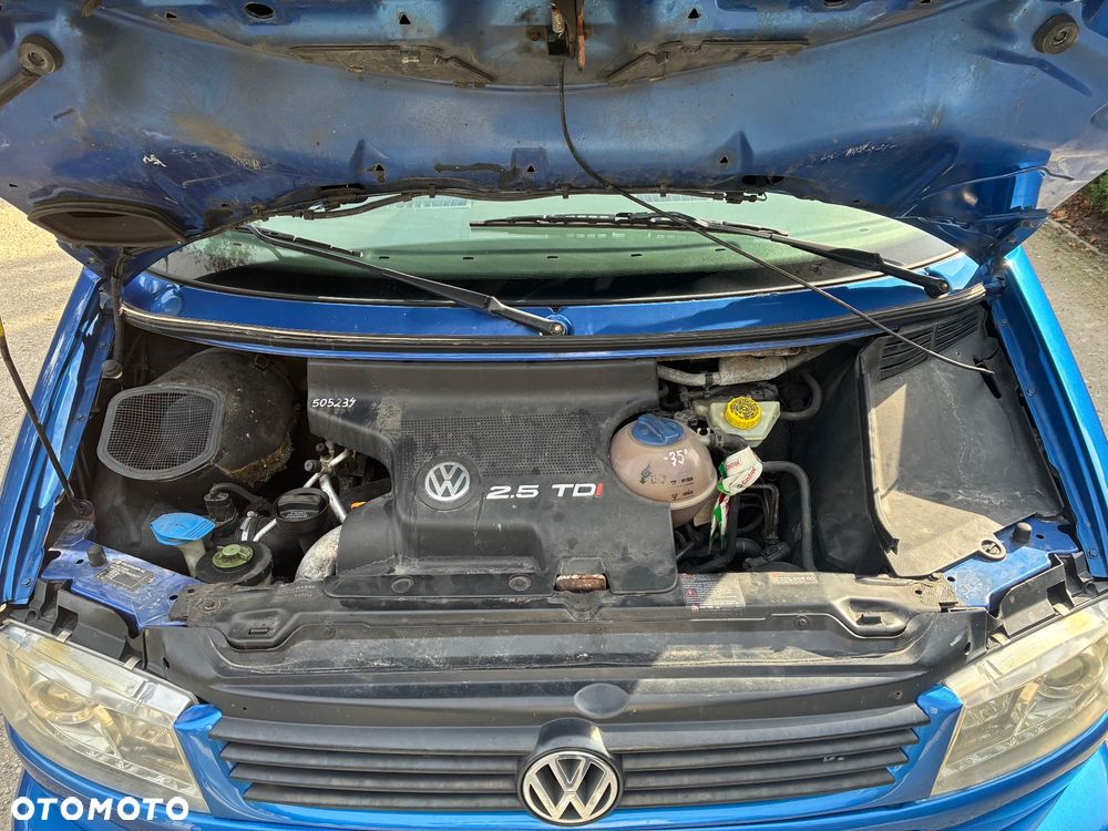 Volkswagen Multivan TDI - 35