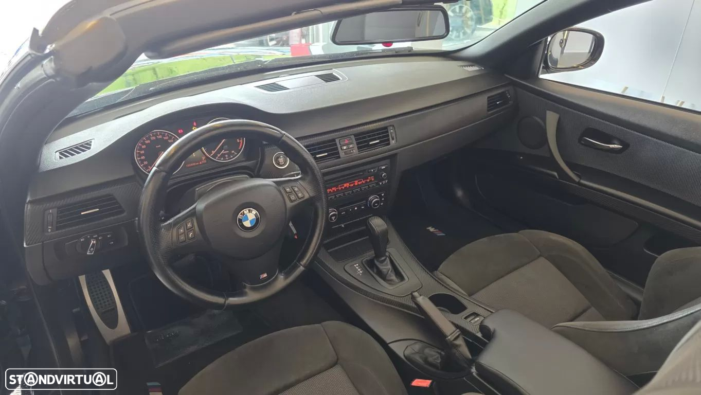 BMW 320 d Coupe Edição M Auto - 39