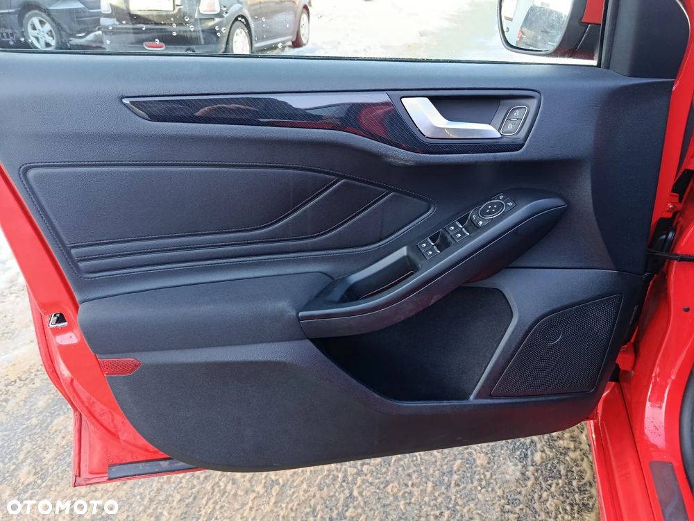 Ford Focus 1.5 EcoBoost STart-Stopp-System ST-Line - 9