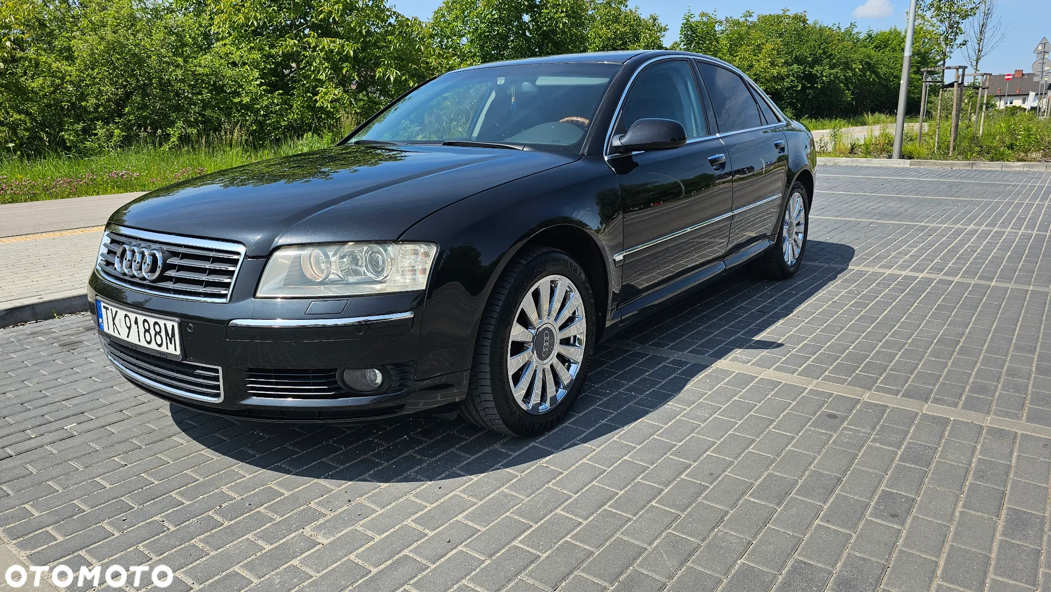 Audi A8 3.7 Quattro - 6