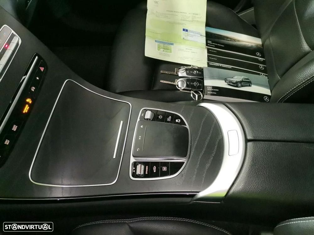 Mercedes-Benz GLC 300 de 4Matic - 12