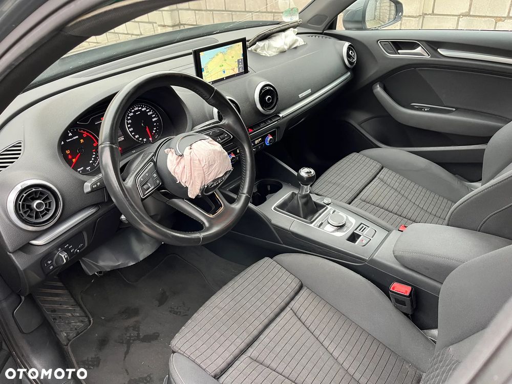 Audi A3 Sportback - 10