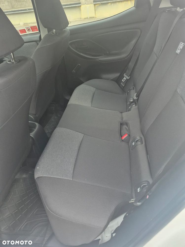Toyota Yaris 1.0 Comfort - 26