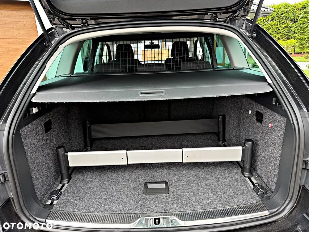Skoda Superb 2.0 TDI Ambition DSG - 20