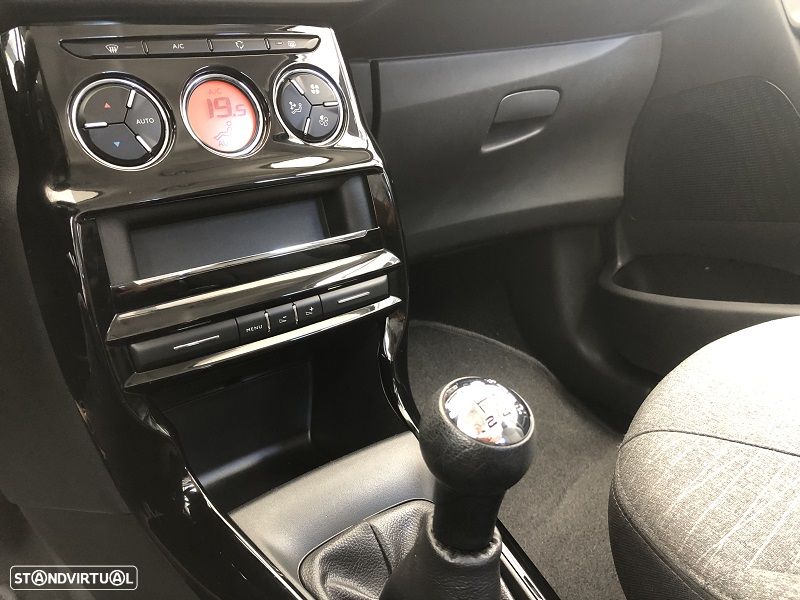 Citroën C3 1.2 PureTech Seduction - 17