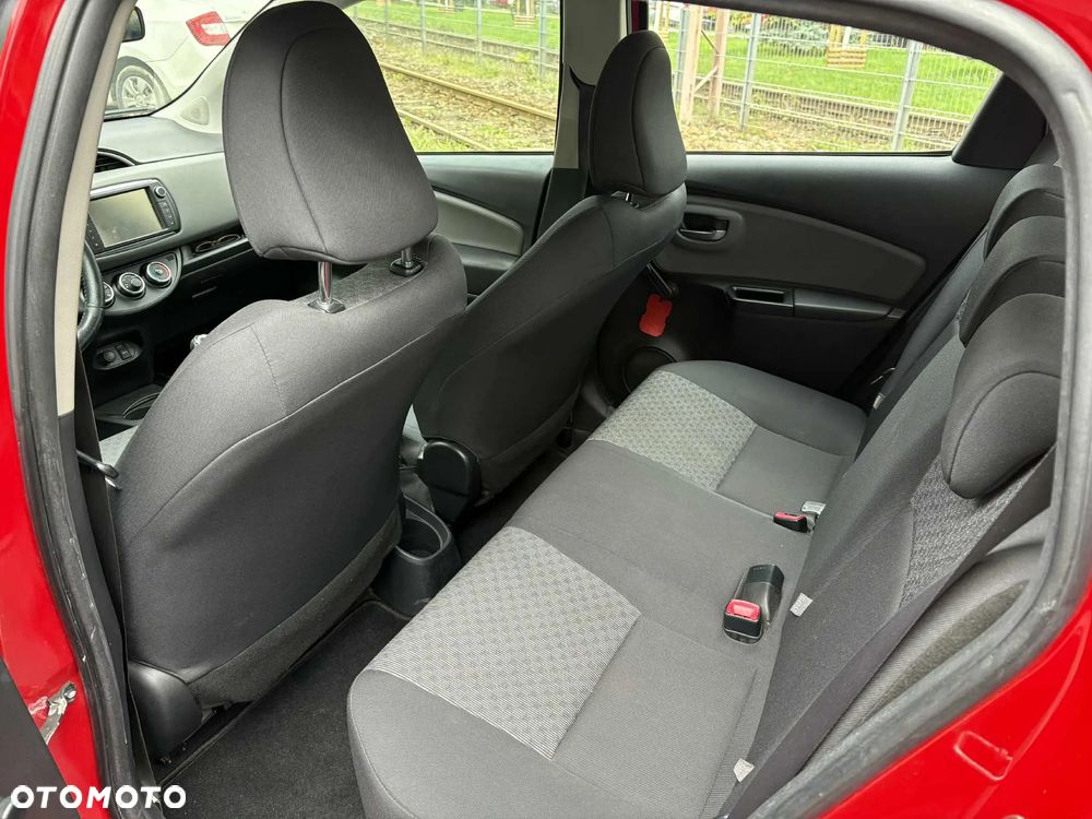 Toyota Yaris 1.33 Premium - 9