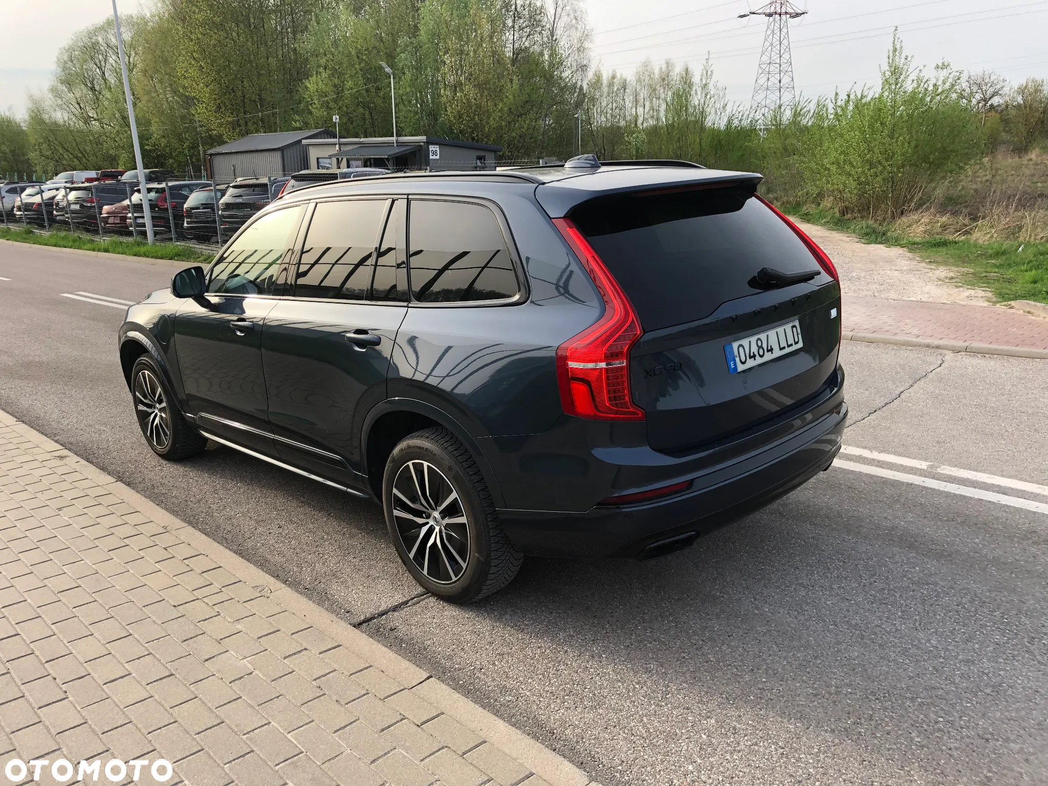 Volvo XC 90 T8 AWD Plug-In Hybrid Momentum 7os - 3