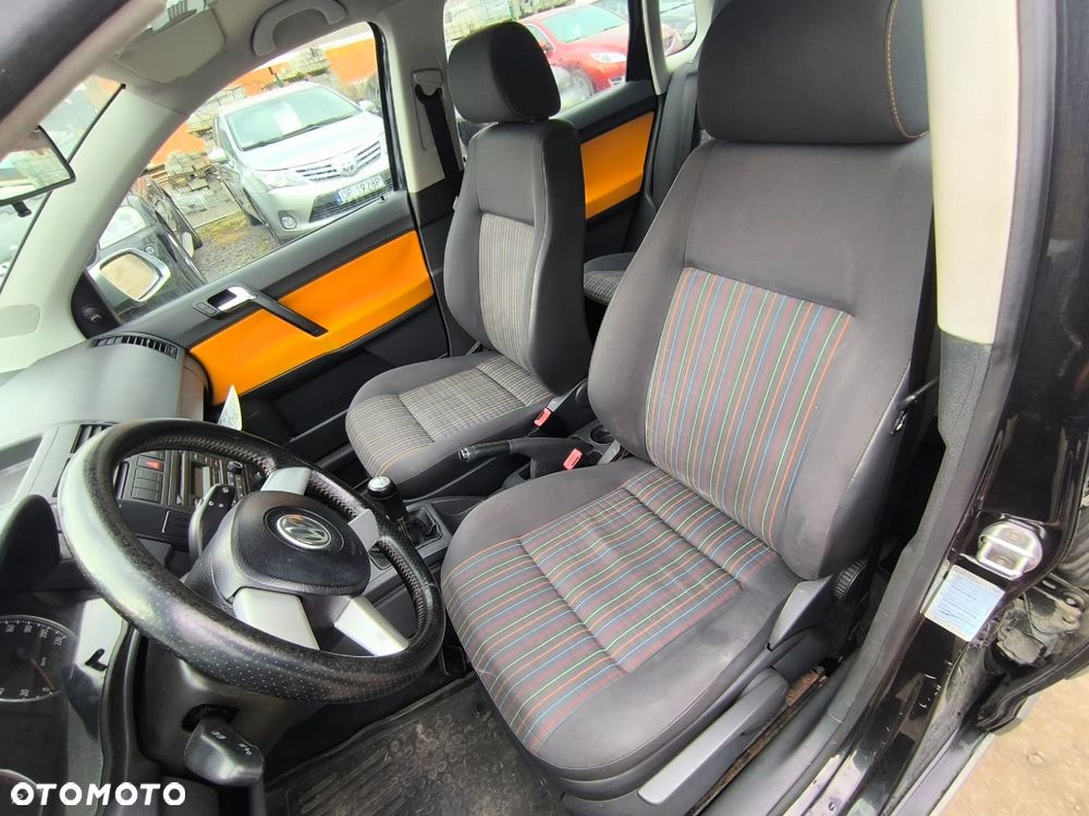 Volkswagen Polo - 4