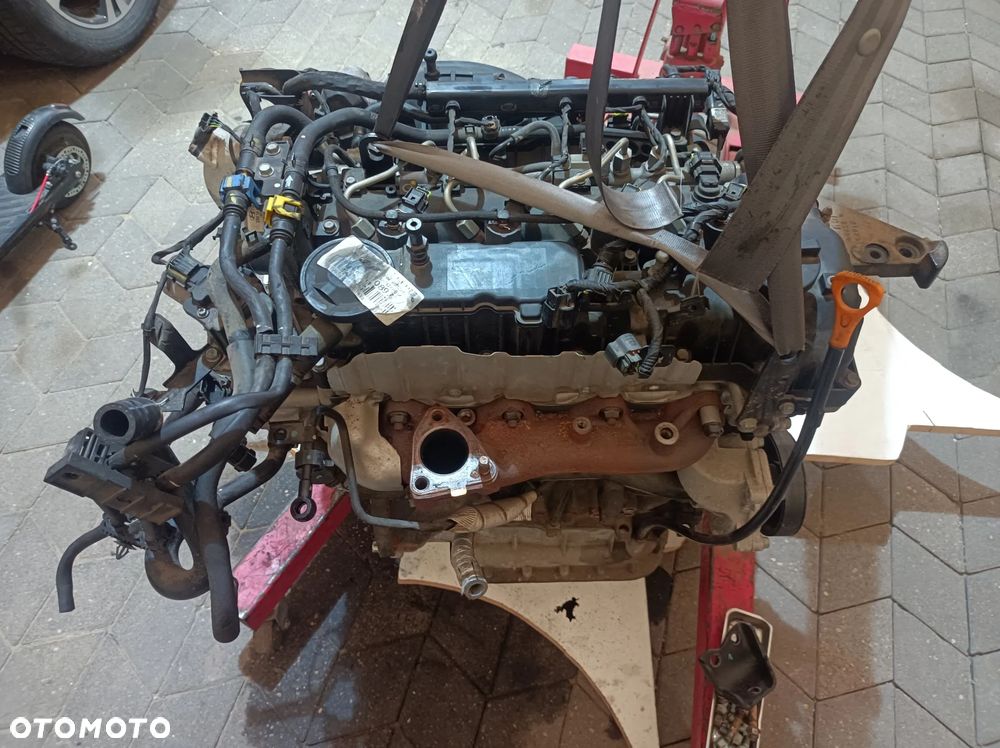 SILNIK KIA SPORTAGE III HYUNDAI IX35 2.0 CRDI 136KM KOD D4HA - 1