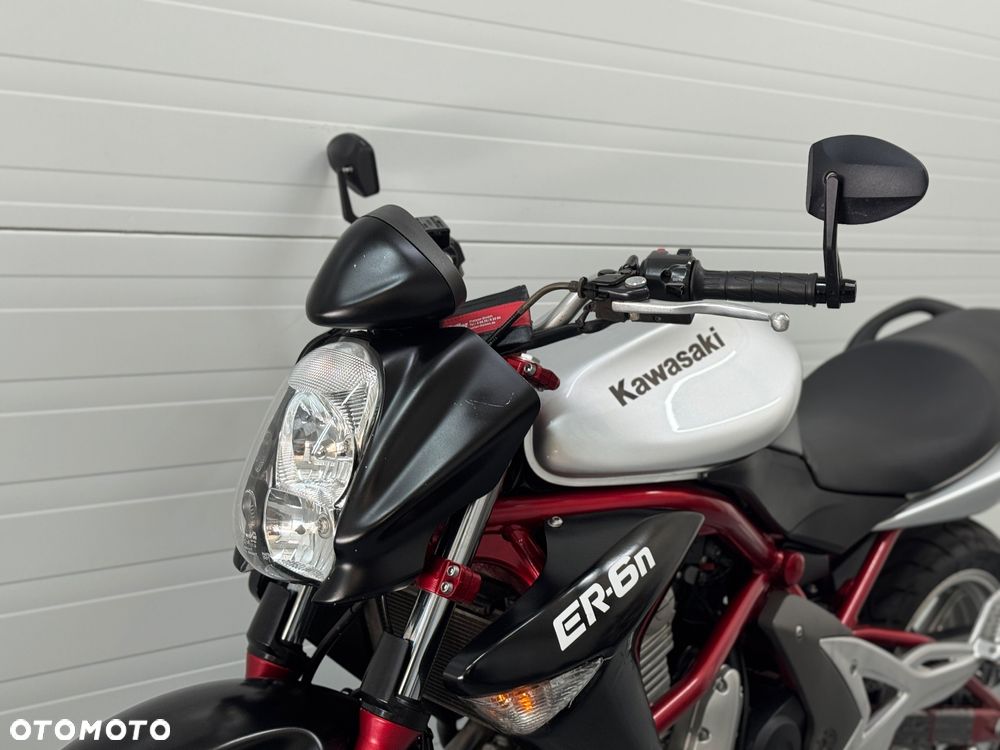 Kawasaki ER - 16