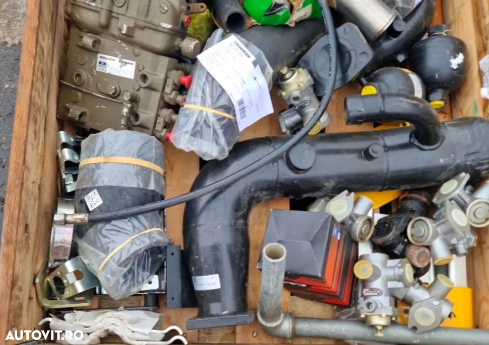 Lot Piese ORIGINALE Utilaje Noi JCB, Liebherr, WABCO, CVA - 12