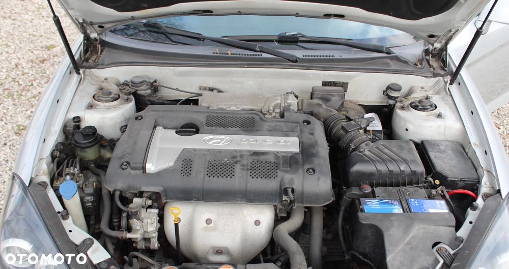 Hyundai Coupe 2.0 GLS - 13