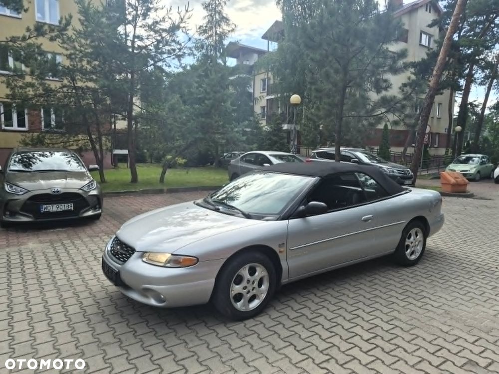 Chrysler Stratus - 1