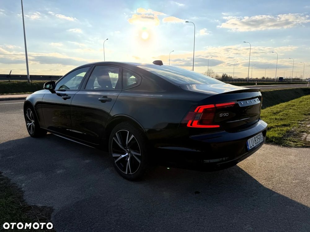 Volvo S90 B4 B Plus Dark