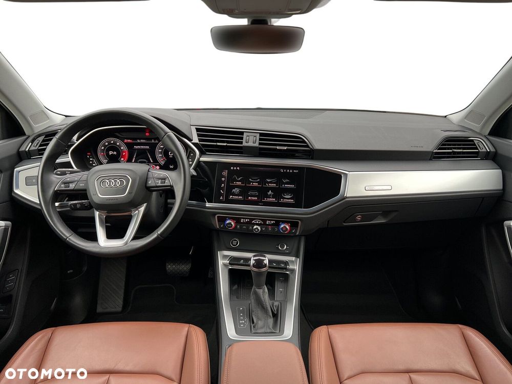 Audi Q3 - 18